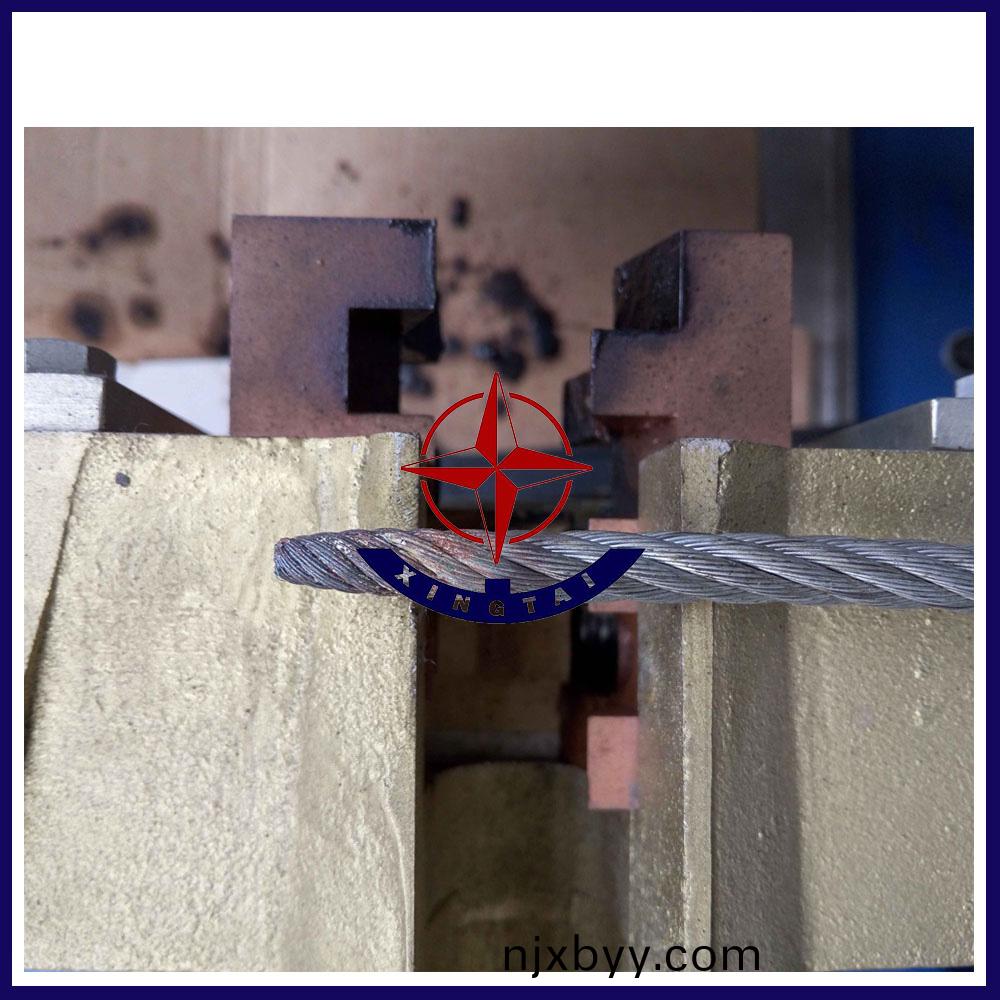 熔斷(duan)鋼(gang)絲繩(sheng)1